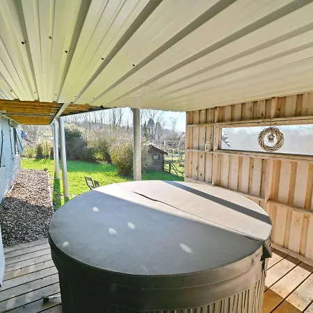 Chalet 8 Pax Near Durbuy With Hot Tub *